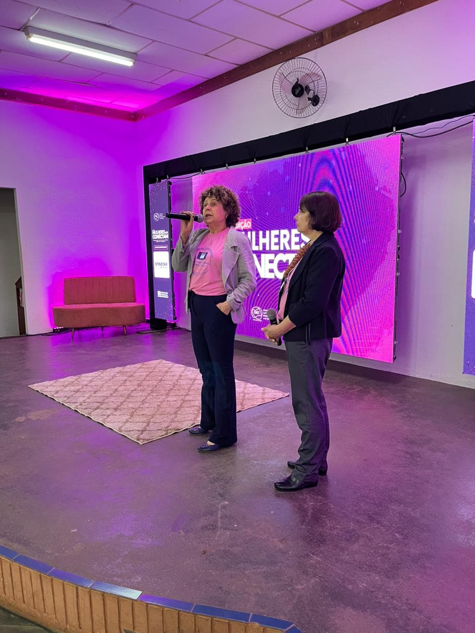 APCC participa do evento “Mulheres que Conectam” com palestra sobre prevenção ao câncer de mama