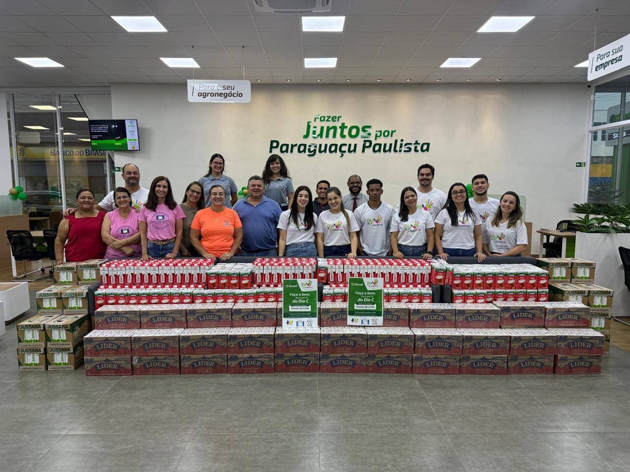 Corrente do Bem: Campanha do Sicredi e união entre entidades garantem 800 litros de leite para a APCC PPTA