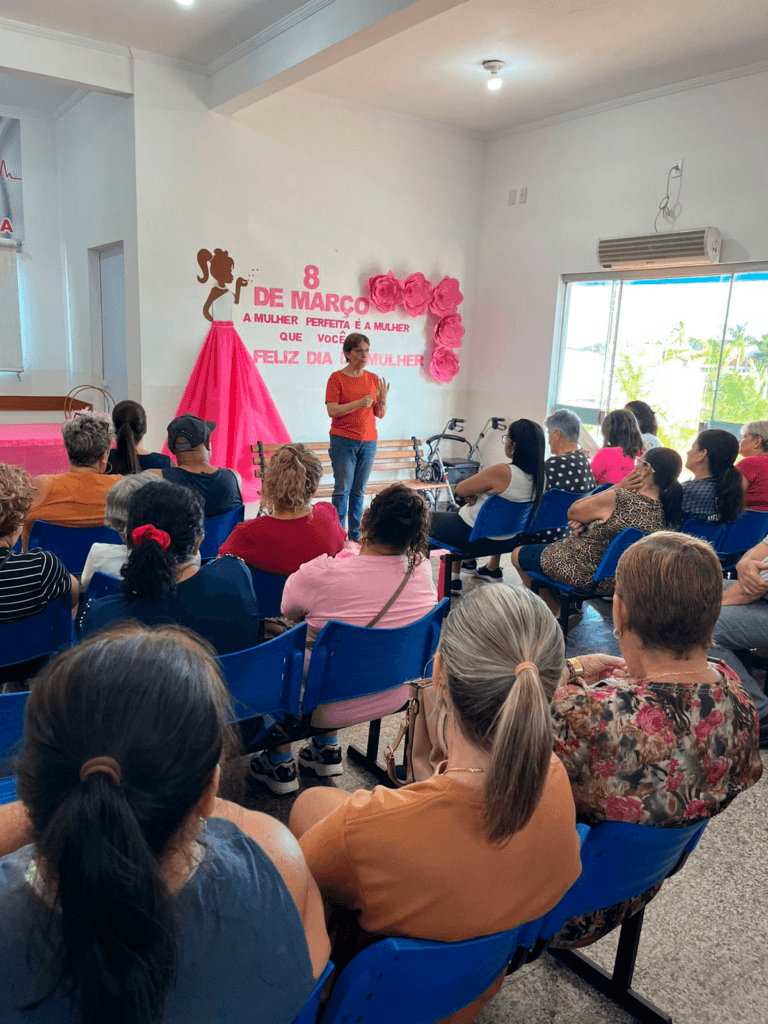APCC Participa de Celebração Antecipada ao Dia da Mulher no Centro de Especialidades Médicas